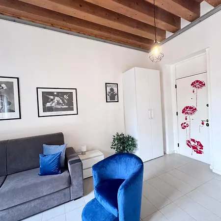 Capo Loft 公寓 *